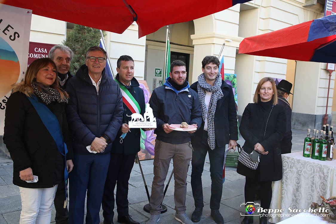 VBS_6096 - 10.ma Fiera Nazionale del Tartufo e Fiera dei Santi.jpg